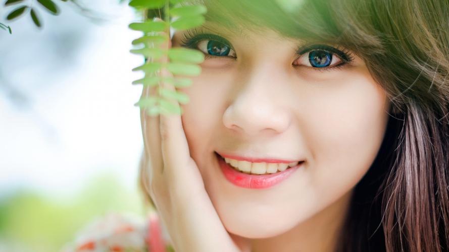 国产精品一区二区欧洲无人区-99久久精品国产免看国产一区-亚洲福利一区二区三区-中文字幕在线亚洲综合-久久精品一区中文字幕-男同免费videos欧美-国产女人叫床免费视频-亚洲国产精品一区二区三区|走进中国药谷：北京以岭药业探索中医药创新发展实践